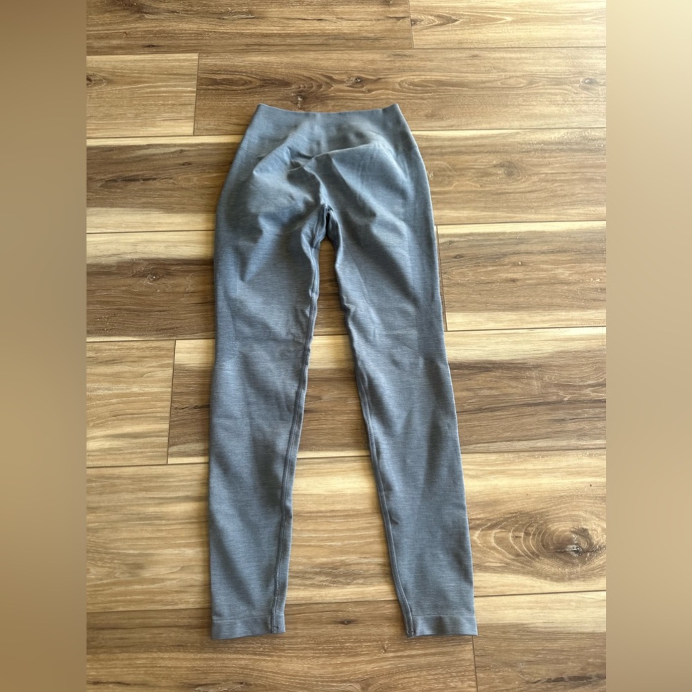 Alphalete womens scrunch leggings size small
